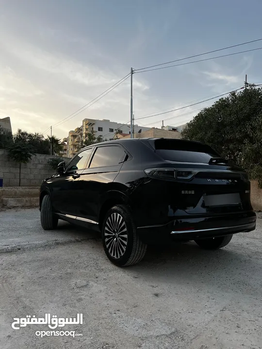 Honda E:NS1 E4 electric 2023  هوندا e:ns1 فئة E4 فل اضافات، اسود ميتاليك، داخليه لون ابيض فخمة