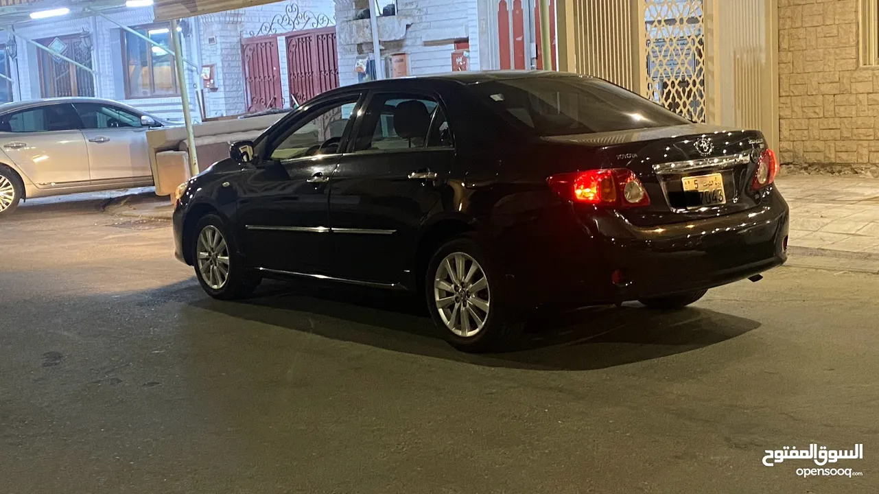 Toyota Corolla 2009  Full fresh Condition  Kuwaiti Old lady using  1800cc