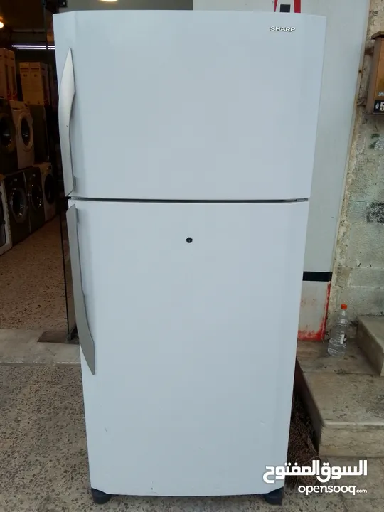 ثلاجة شارب 600لتر