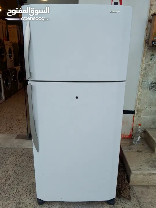 ثلاجة شارب 600لتر