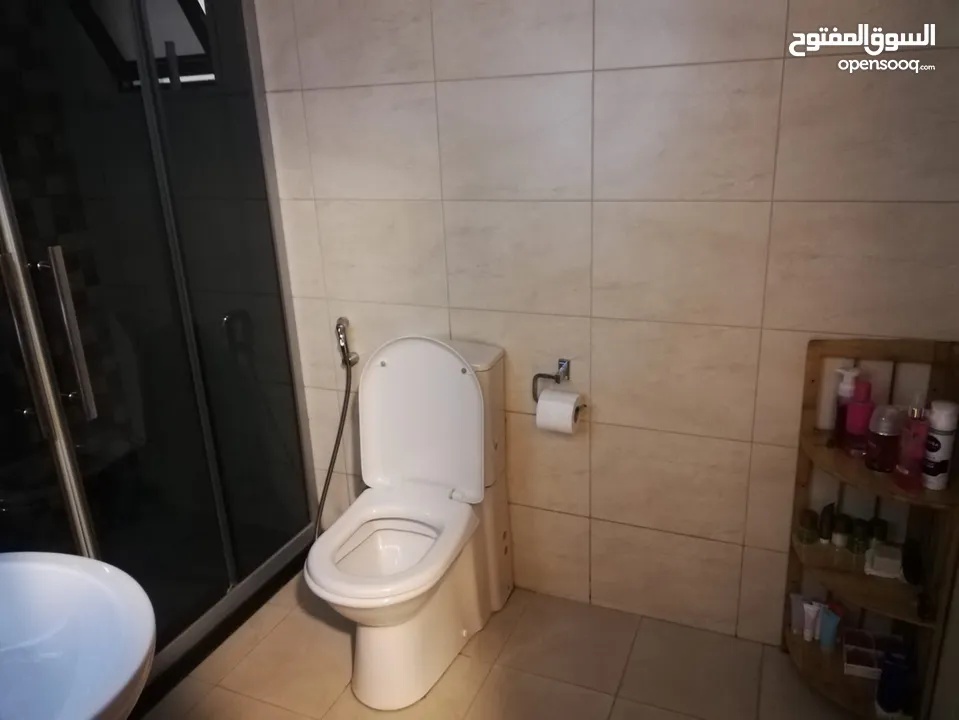 شقة للبيع في اجمل مناطق خلدا