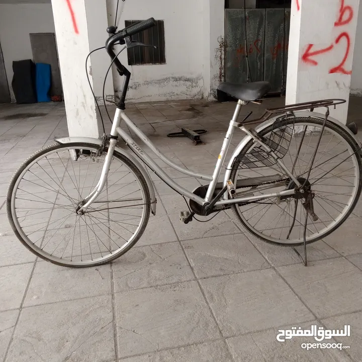 دراجات هوائية بحالة الجديد