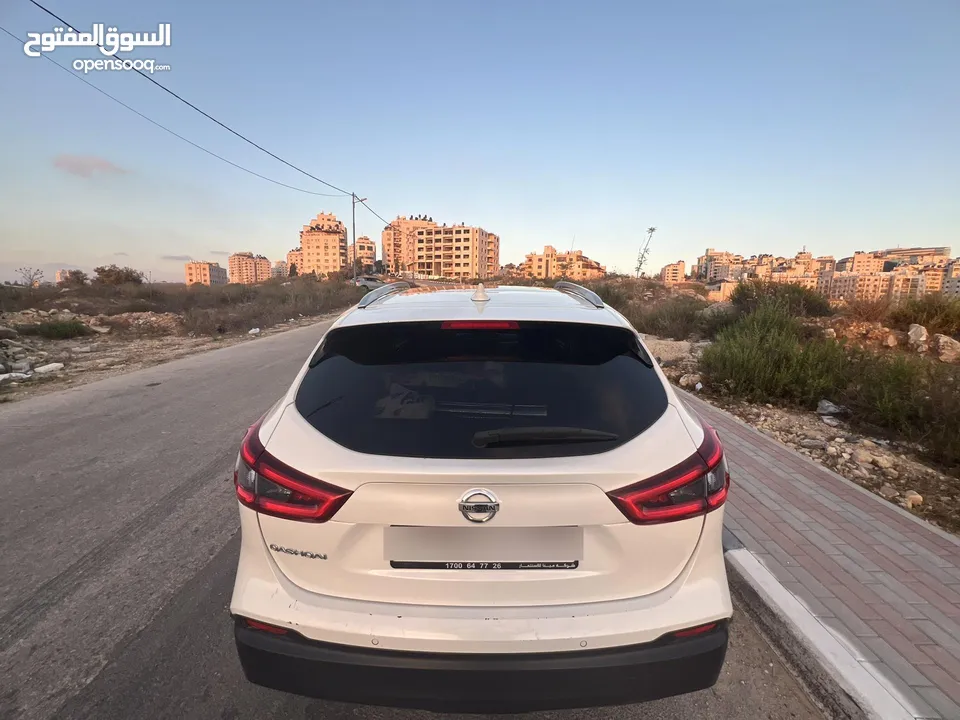 نيسان قشقاي فل اضافات 2018  بانوراما للبيع او البدل