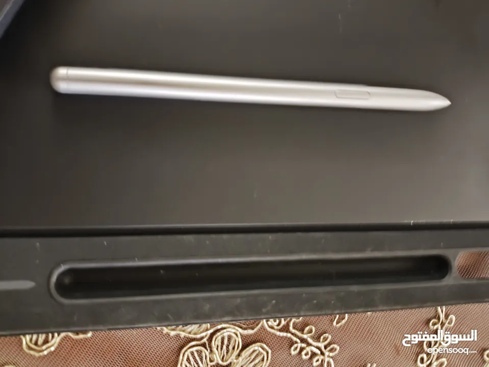 Samsung tab s7 128gb مع القلم والكيبورد