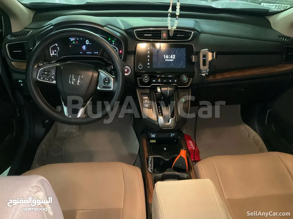 HONDA CRV TOURING 2022 with 3 maintenance contract (separate price)