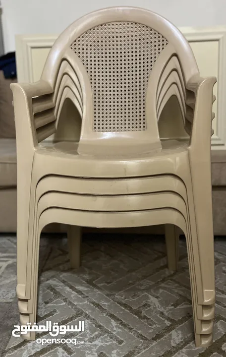 4 Fiber Big Chairs with Handles