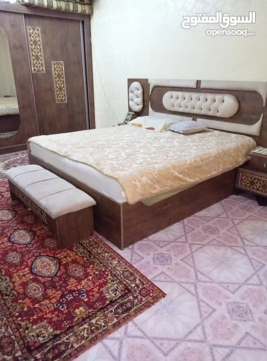 شقه للبيع .
