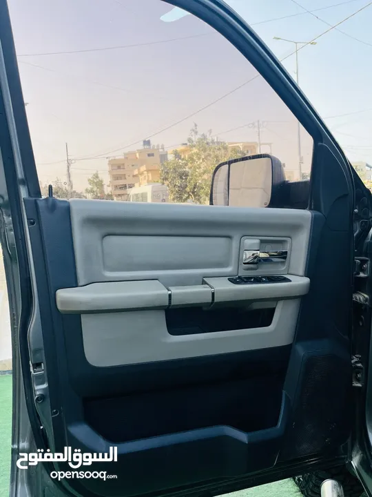 DOG RAM  2011-2012 3500 HEAVY DUTY محرك : 6700Cc عدد الأحصنة : 350hp امكانية البيع دفعة وشيكات
