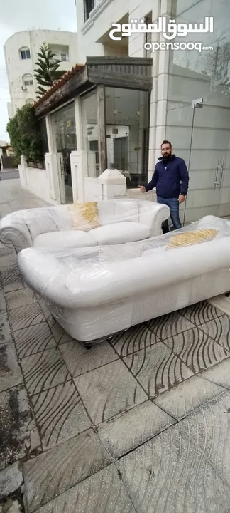 تنجيد جميع انواع الكنب والتفصيل والصيانه المنزليه بأقل الأسعار، والتوصيل مجاني...