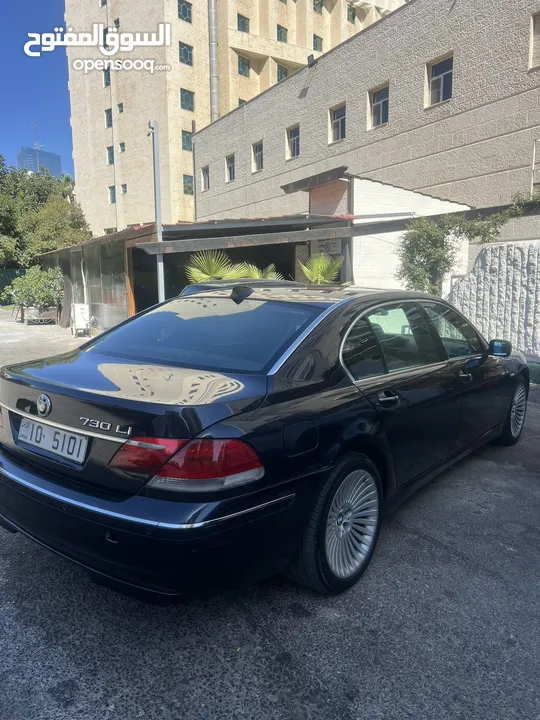 Bmw 730li. بم 730