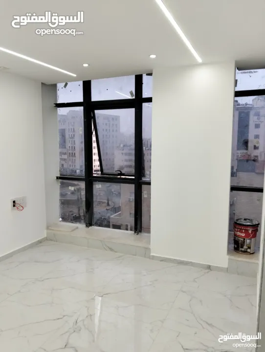 مكتب جاهز للايجار