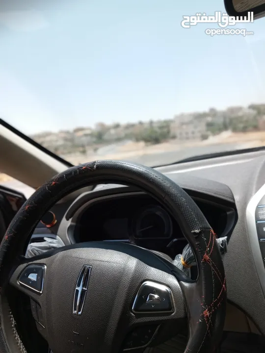 لينكولن MKZ 2015