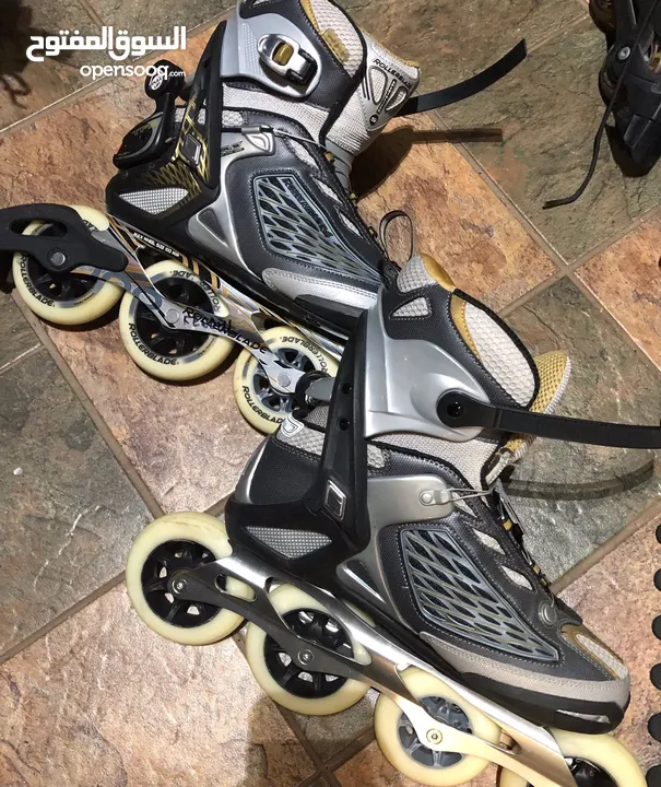 سكيت rollerblade  عجال 100  من كندا سعر 25دينار