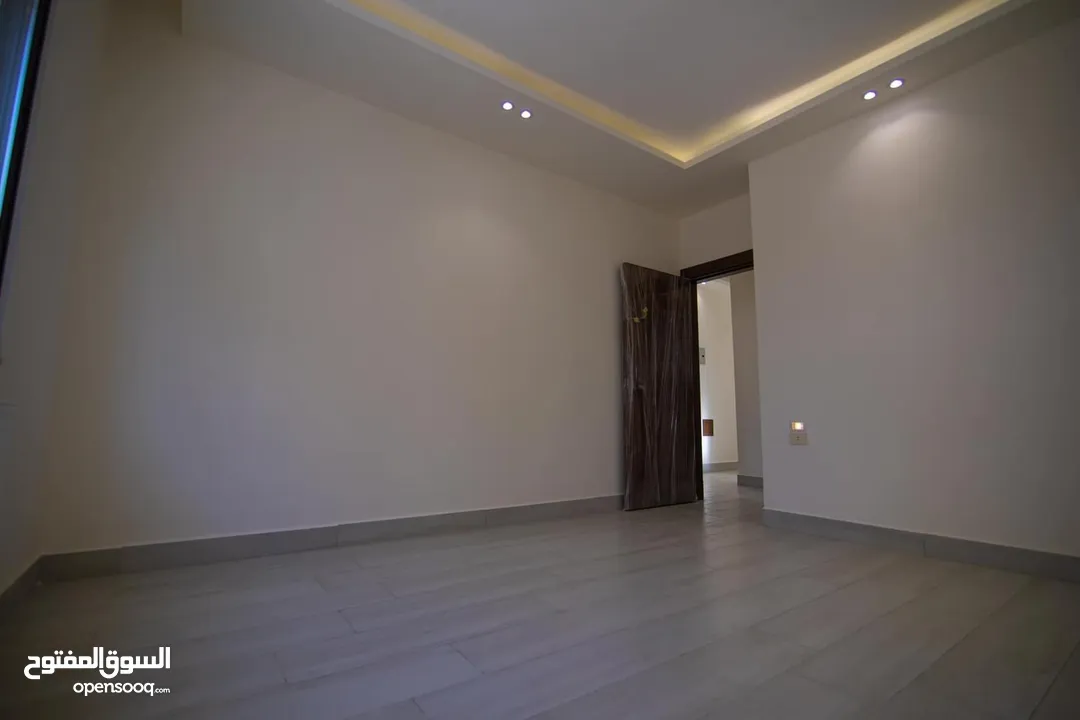 شقة طابق ثاني للبيع في أجمل احياء ام السماق مشروع 105
