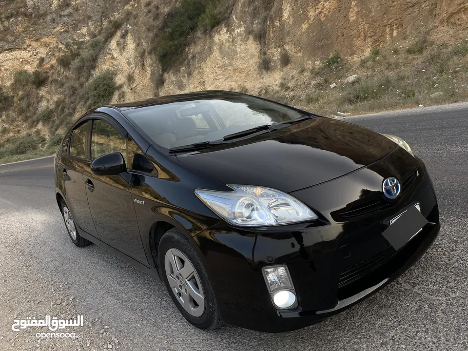 تويوتا بريوس 2010 بحالة الوكالة بسعر مغري