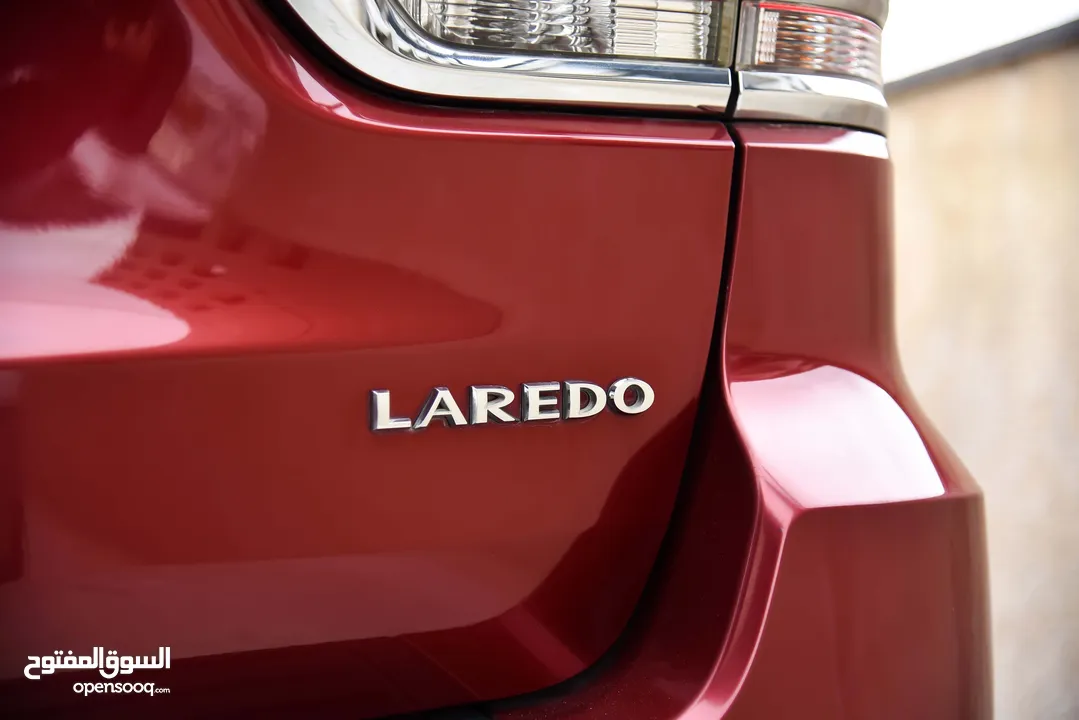 جيب جراند شيروكي لاريدو Jeep Grand Cherokee Laredo 2014