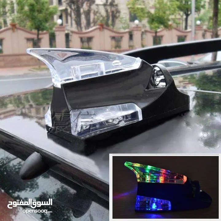 أضواء تعمل بالرياح على شكل زعنفة قرش Wind Powered Shark Fin LED Light