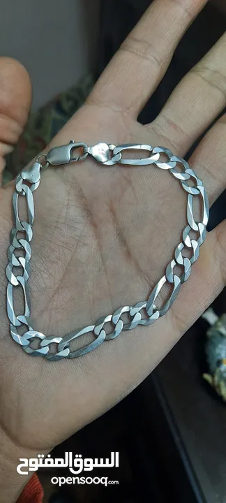 مجموعة بلاكات وسناسيل فضة متنوعة اوزان عالية واشي رفيع الأغلب اوزان عالية مختمات عدة اختام إيطالي اص