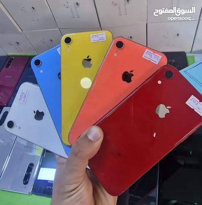 متوفر ايفونات XR الاصلي جيجا 64 و 128 بطاريات مشكل هدية كفر ولزقة وشاحن الاصلي متوفر توصيل