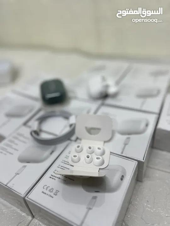 ماستر هاي كوالتي Airpods pro 2 مع    كفر هديه مكاننا بنفس مجمع 113     تخييل