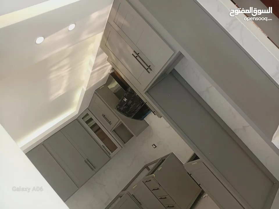 مشغل عماد باكير الالمنيوم