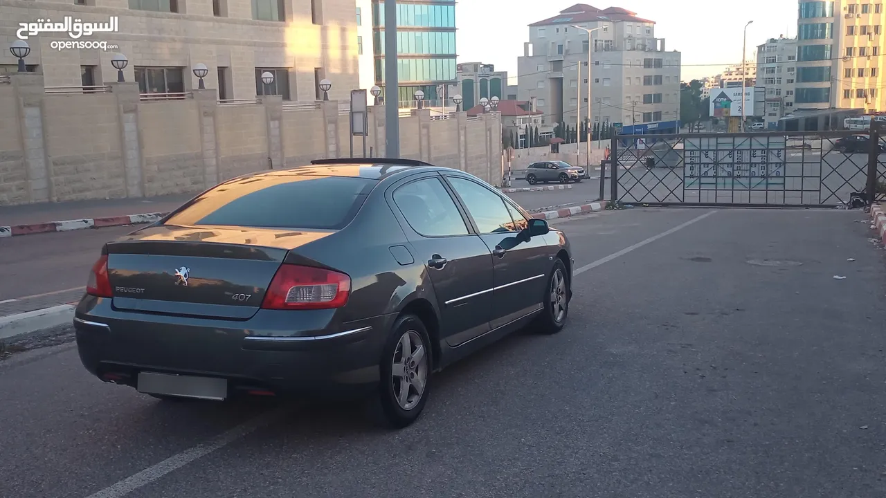 بيجو 407 سنة 2010.                اوتوماتيك...فتحة سقف