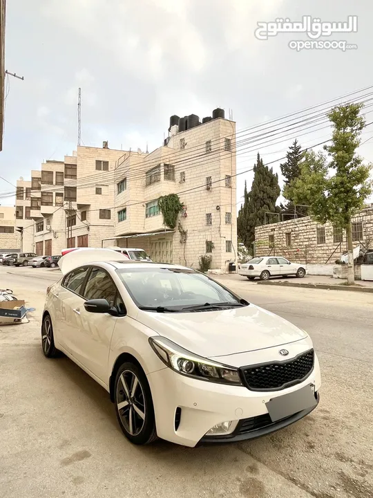 كيا سيراتو سحب شركة عداد قليل يد صفر فل اضافت مميزة كاش فقط