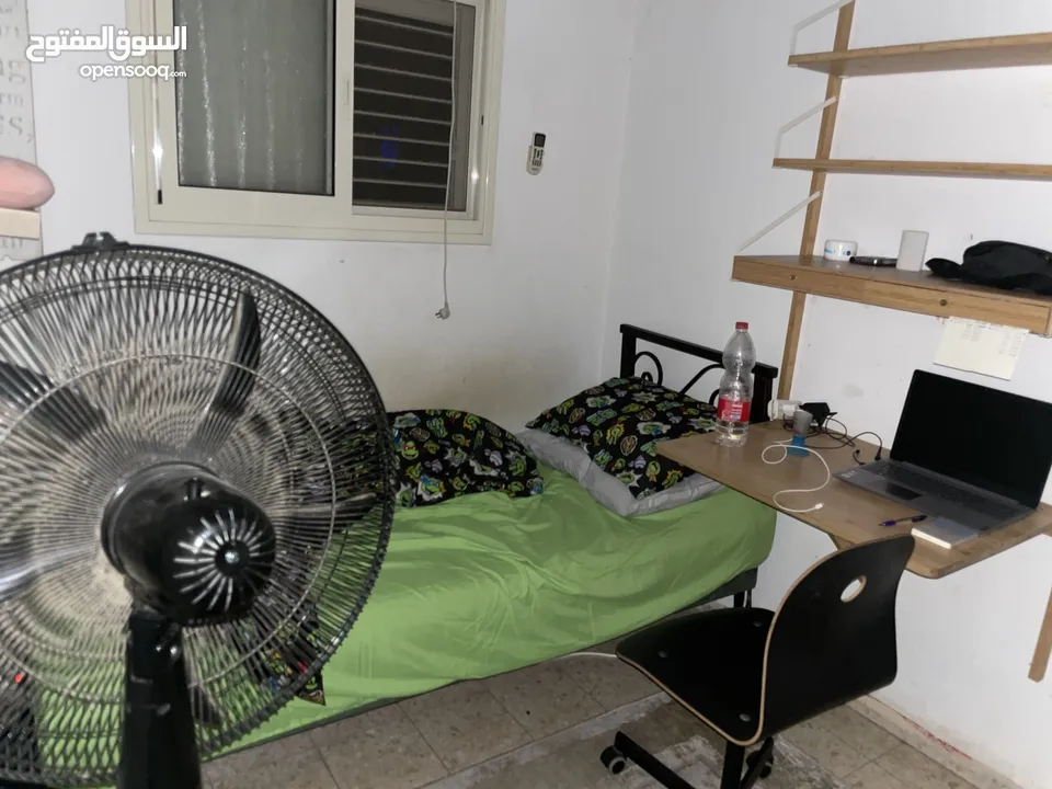 بيت لسكن مفروش كامل في جميع الخدمات في رام الله التحتى ويبعد خمس دقائق مشي حتى رام الله البلد