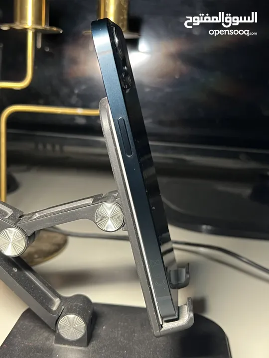 iPhone 13 blue