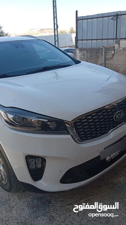 كيا سورينتو 2019 فل الفل عدا الفتحه