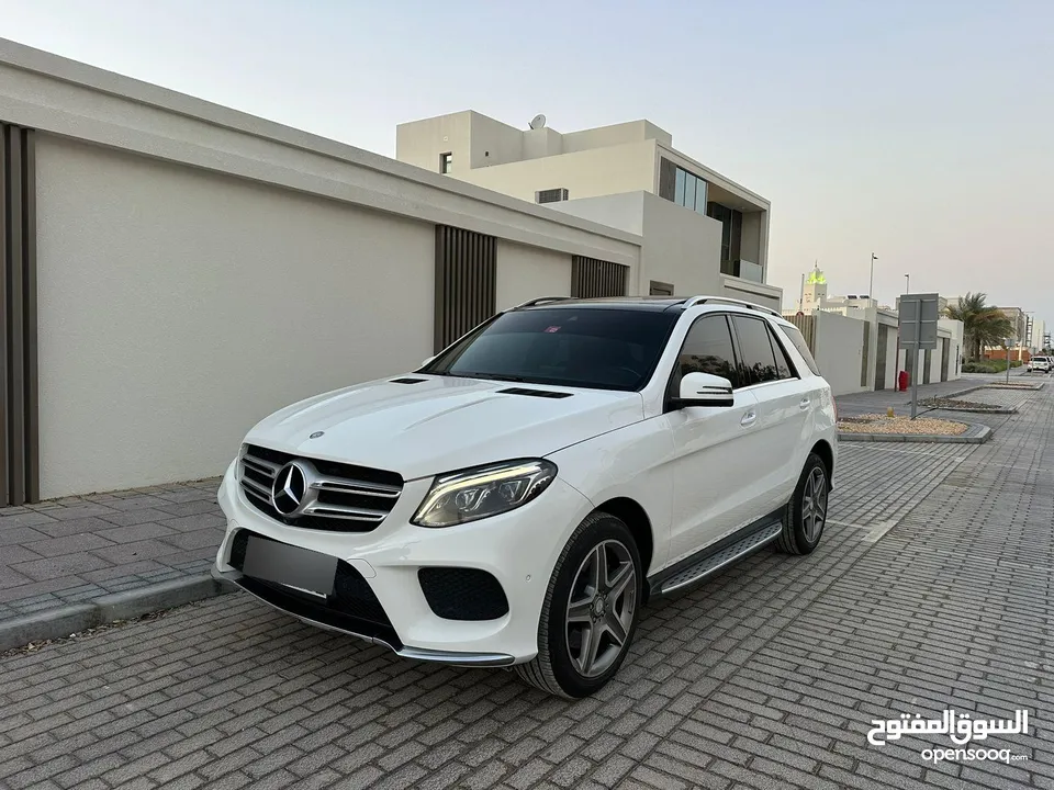 للبيع مرسيدس GLE400 الموتر خليجي  موديل 2017 تشييكات وكالة بالكاامل