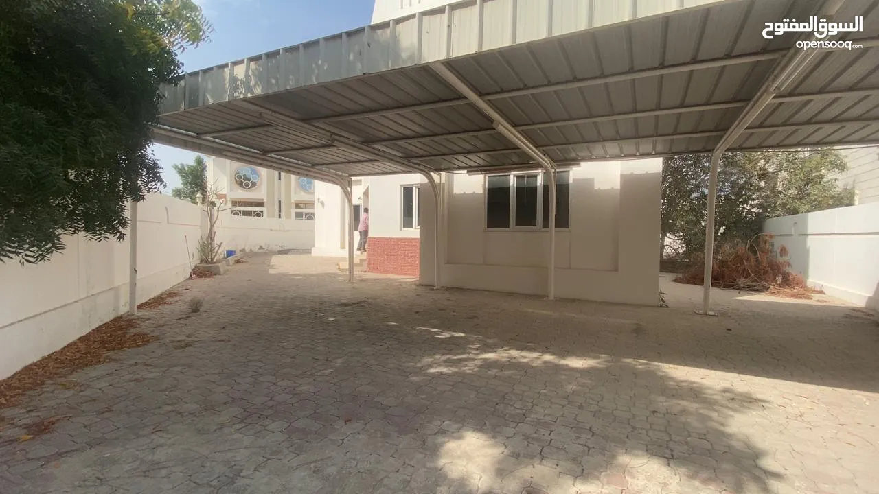 3Me26 Fanciful 10BHK Commercial Villa in MQ