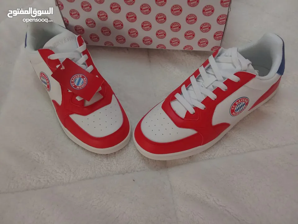 شوز نادي بايرن ميونيخ الألماني. FC Bayern Munich shoes