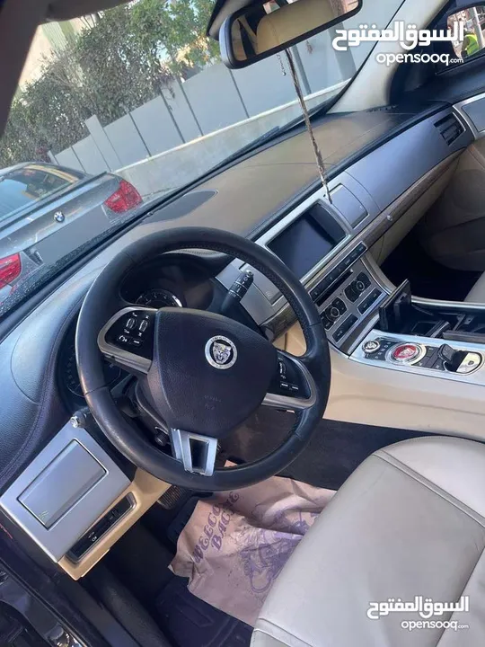 جاكوار XF X250 2012 V8