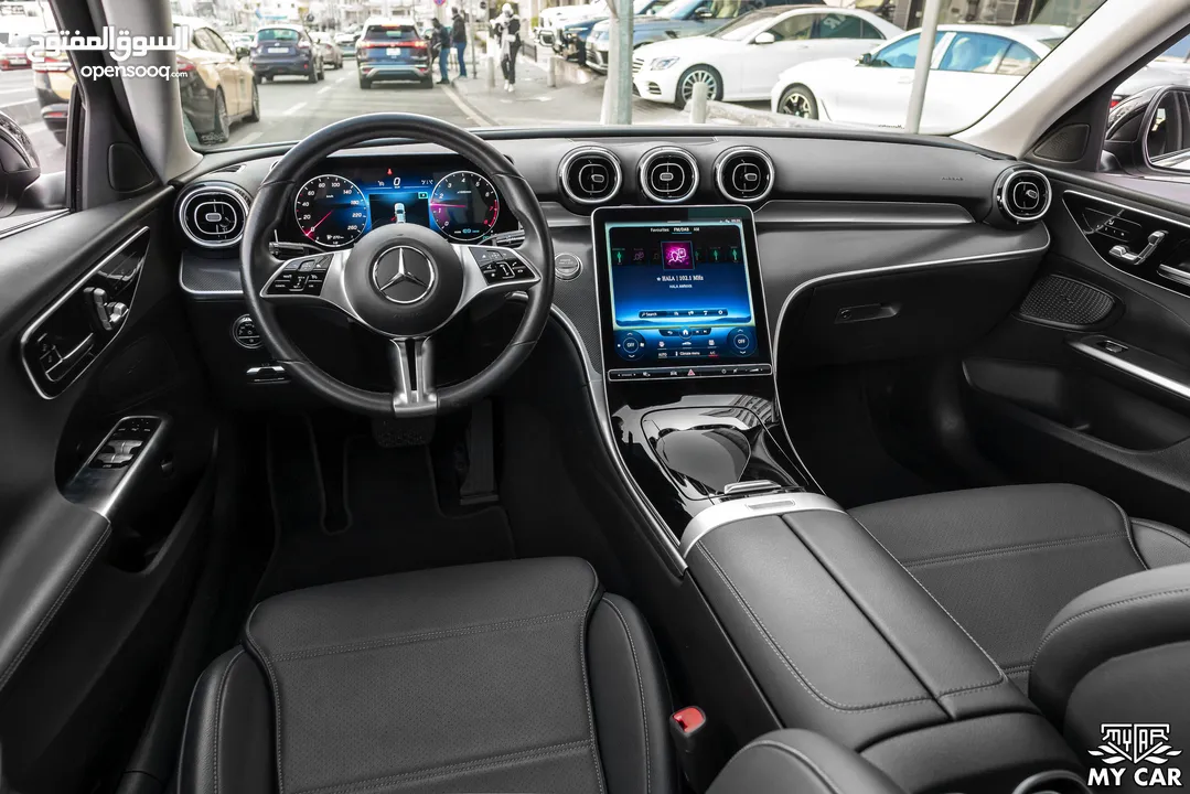 2022 Mercedes C200 – Night Package