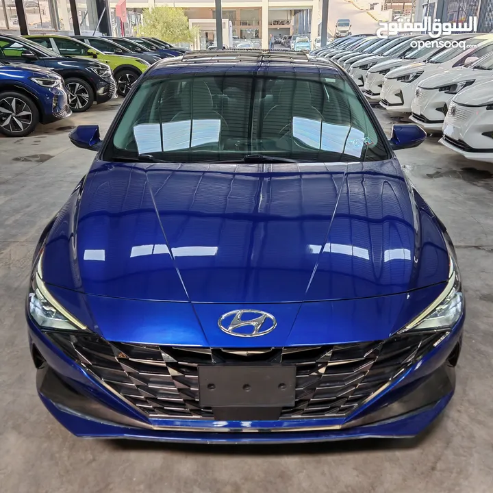 2022 HYNDAI ELANTRA HYBRID LIMITED وارد امريكي