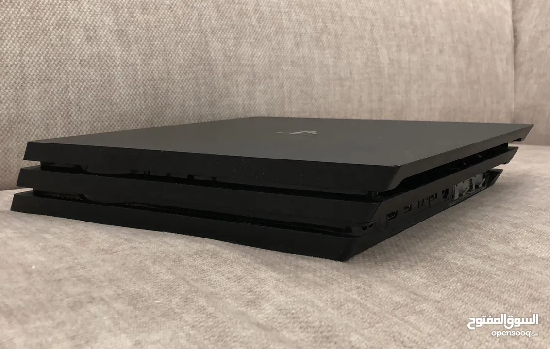 PS4 PRO نظيف جدًا اخو الجديد