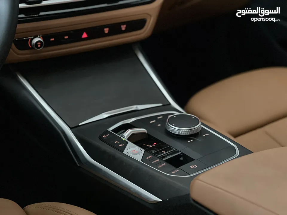 BMW 330 e hybrid plug-in hayberd 2023