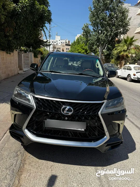 لكزس LX 570 أوروبية فل كامل موديل 2008 بحالة ممتازة  بودي محدث 2021  بسعر مميز