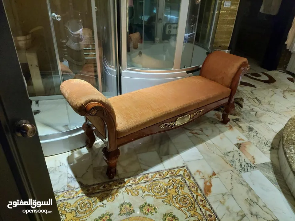 للبيع فيلا شبه قصر في اجمل مواقع دابوق الهادئه 1050 م