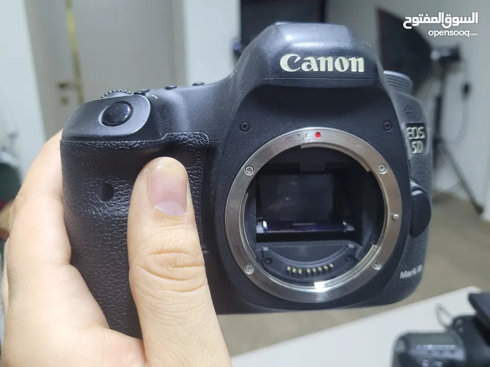كاميرا canon 5D mark III بحاله جديد بودي قابل للتفاوض