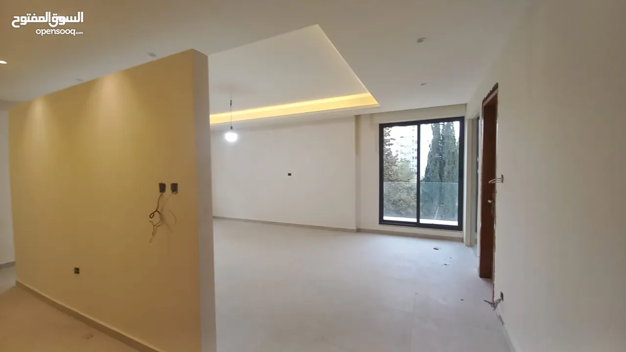 شقة للبيع في عبدون ( Property ID : 41630 )