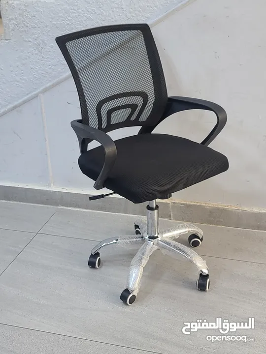 كرسي مساعد مديرشبك بعجلات شامل التوصيل وكفالة سنة  \ Assistant Manager Mesh Chair