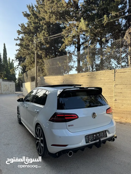 جولف جي تي اي 2019 بلرخصه فل اضافات