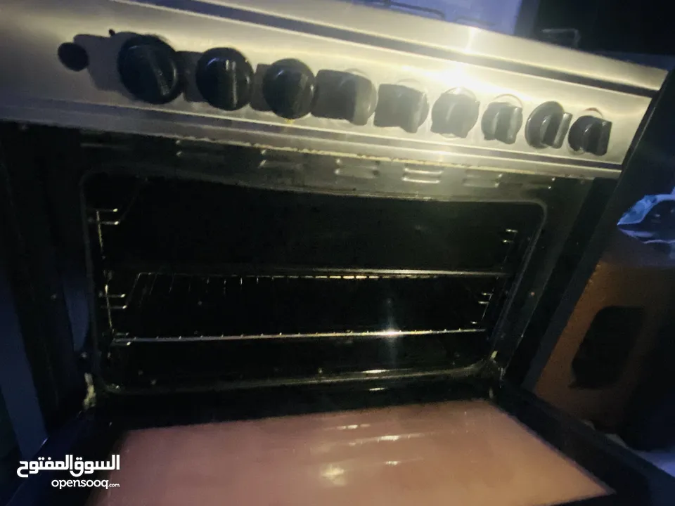 فرن غاز للبيع بسعر مغري