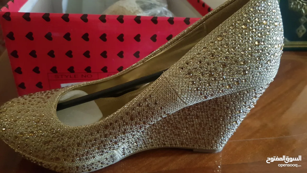 heels ستاتي