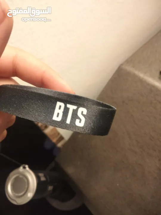 عصايه بانقتان للبيع - bts light stick FOR SALE ، بسعر قابل للمناقشة و التعديل، 6 صور مع حقيبة صغيره