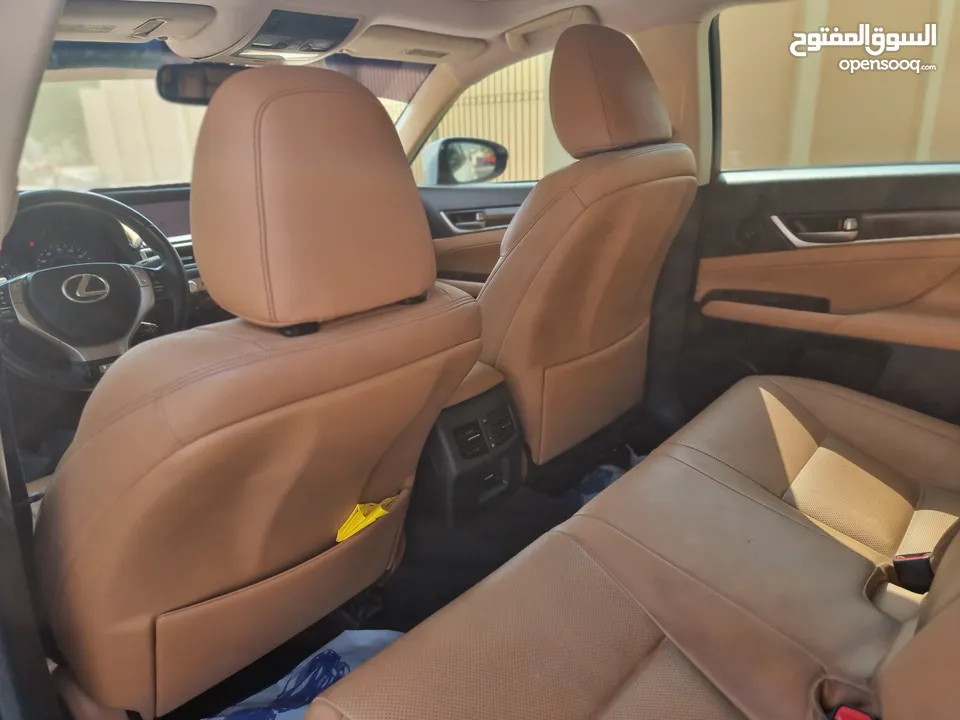Lexus GS350 - American - First Owner in UAE Personal car