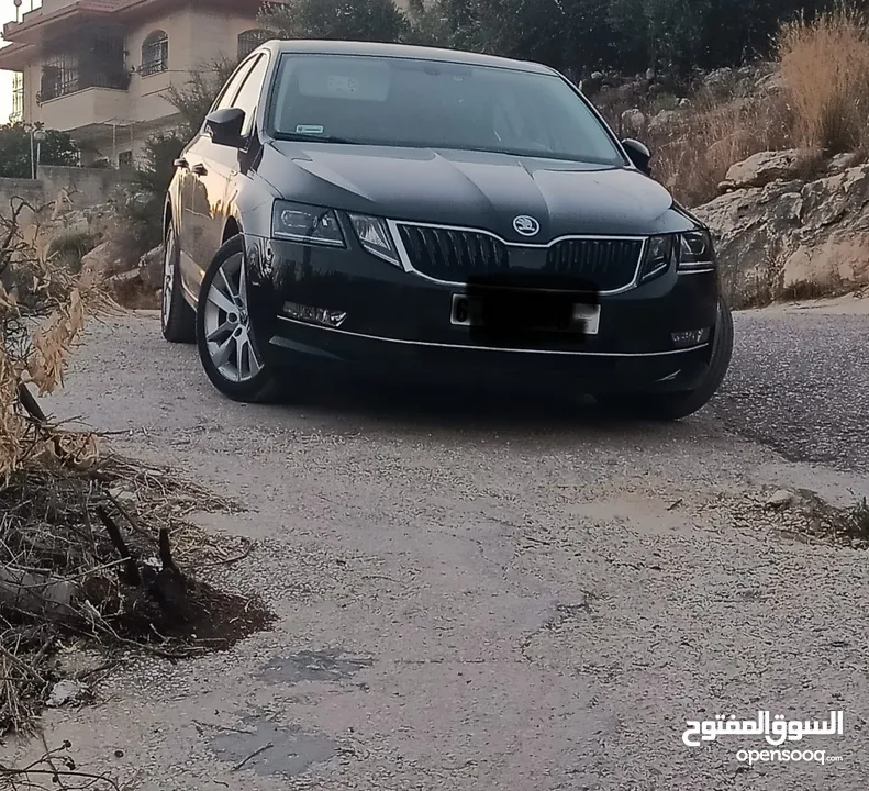 سكودا اوكتافيا 2018
