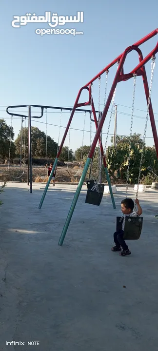 مراجيح برتفاع 3 متر
